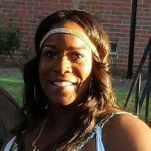 Meet your Posher, Alicia